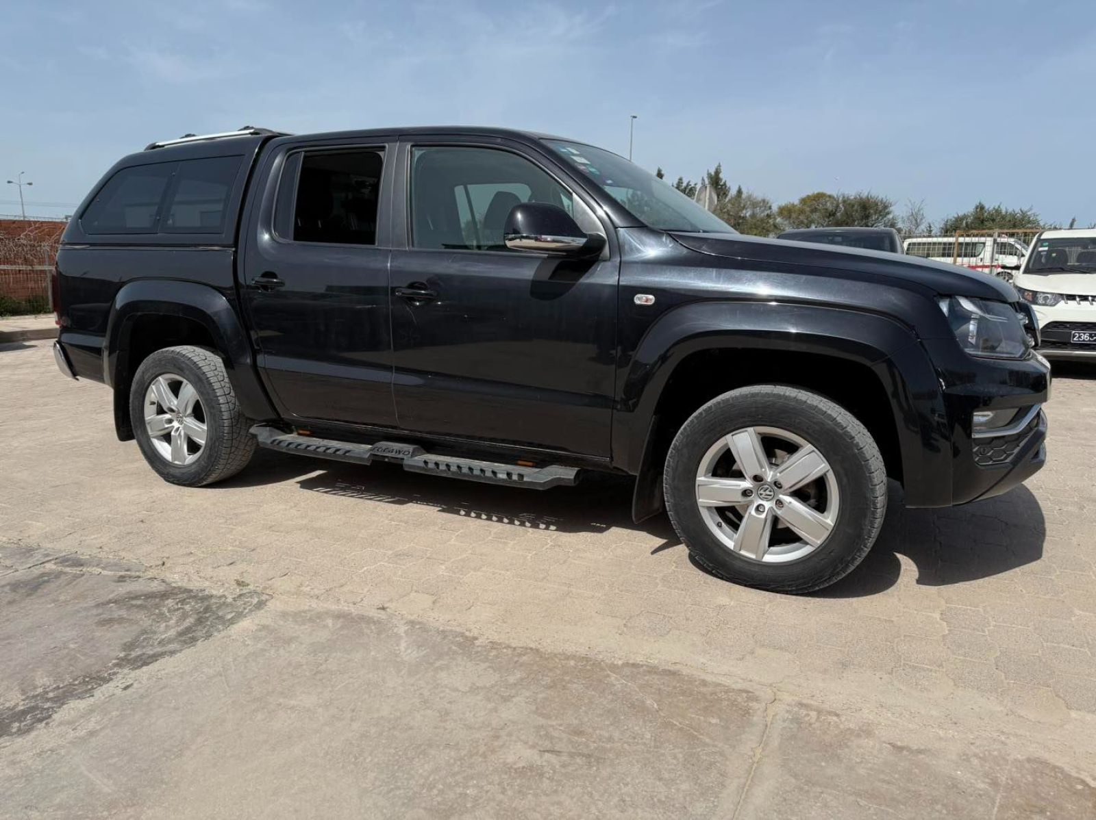 Volkswagen Amarok Highline Double Cabine à Tunis - Photo 3