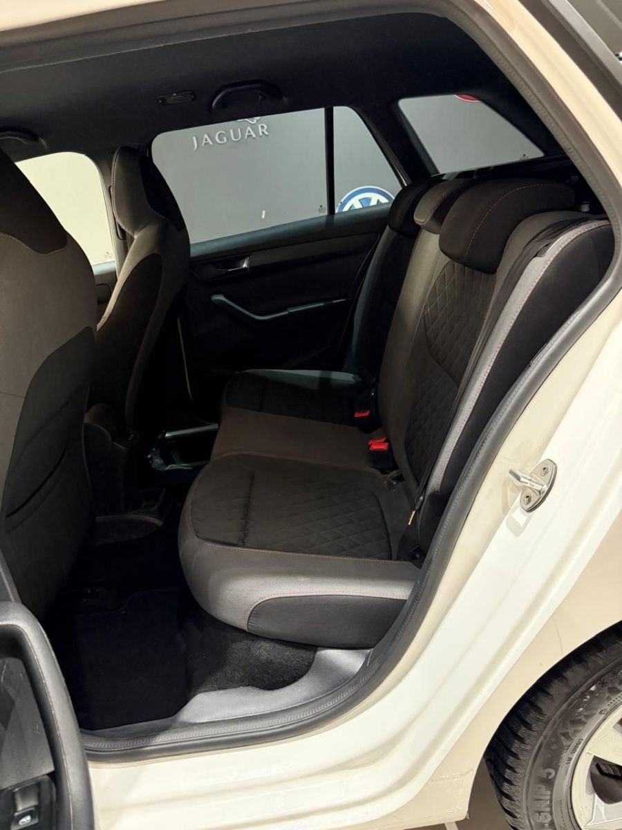Skoda Fabia Active à Tunis - Photo 17