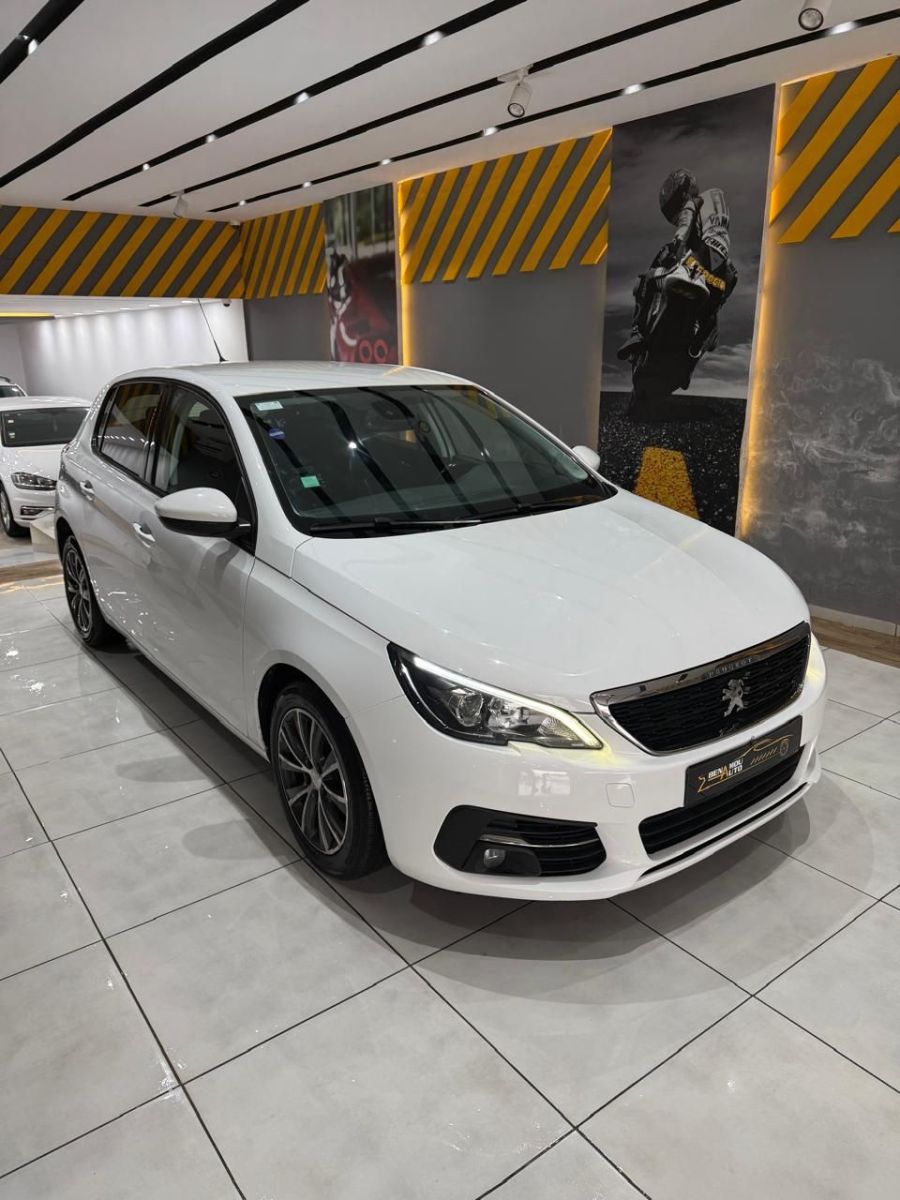  Fluence importe de golf etat origine modèle fin 2013 Tl:28431642 