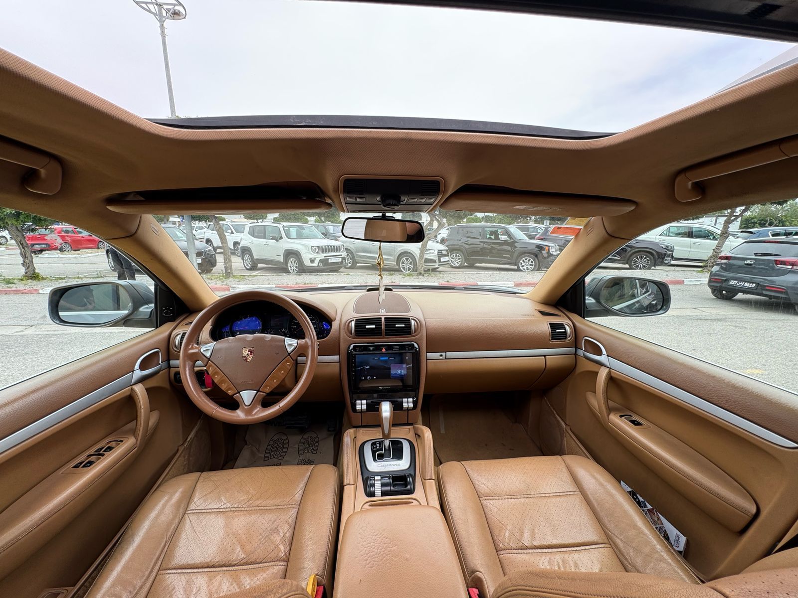 Porsche Cayenne à Ben Arous - Photo 10
