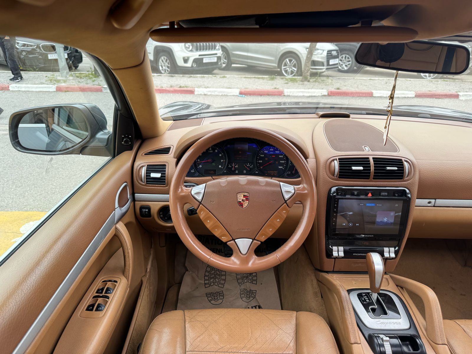 Porsche Cayenne à Ben Arous - Photo 9