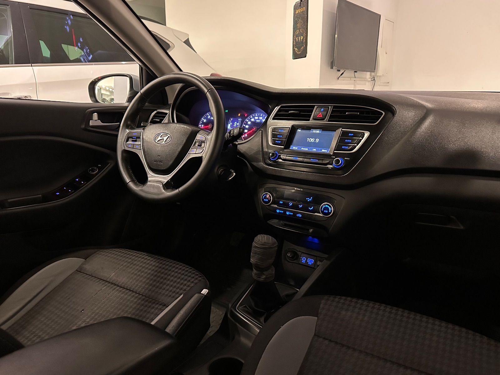 Hyundai i20 GLS High Grade à Ariana - Photo 13