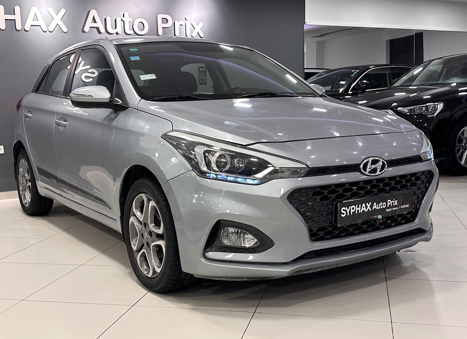 Hyundai i20 GLS High Grade à Ariana - Photo 3
