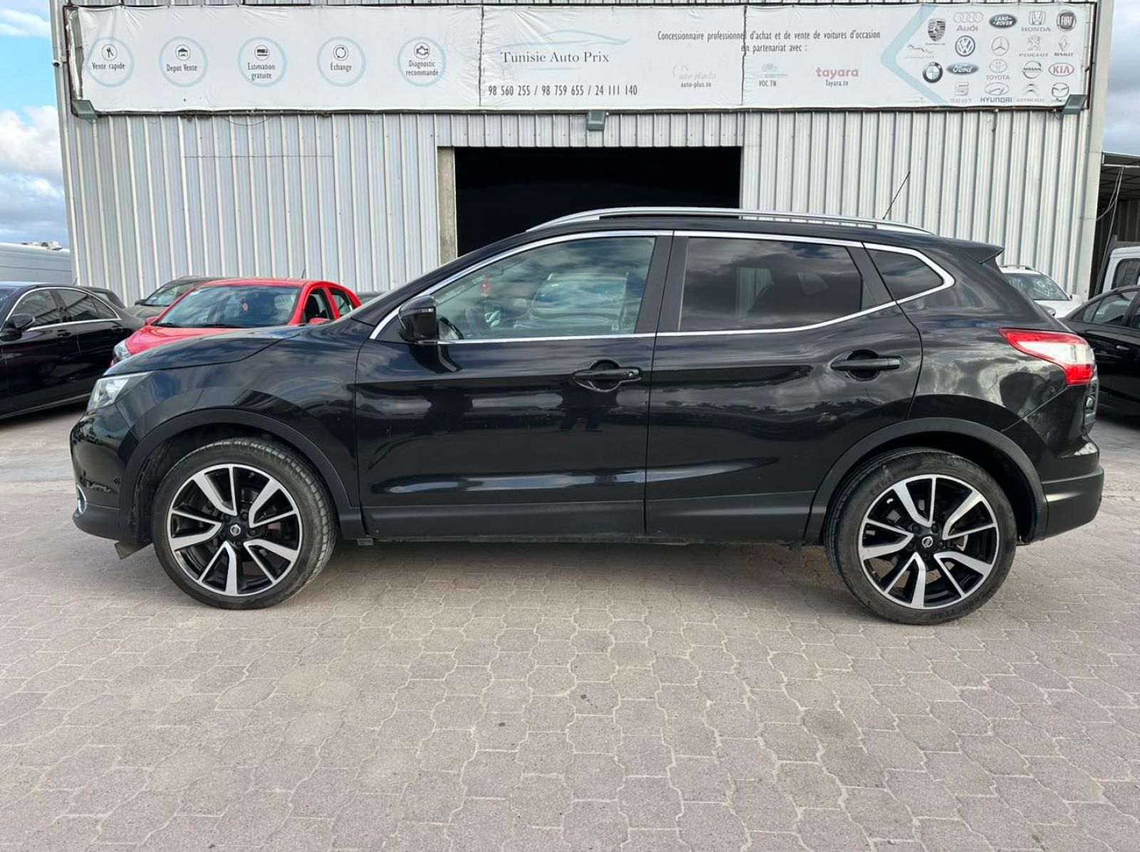 Nissan Qashqai Tekna à Ben Arous - Photo 1