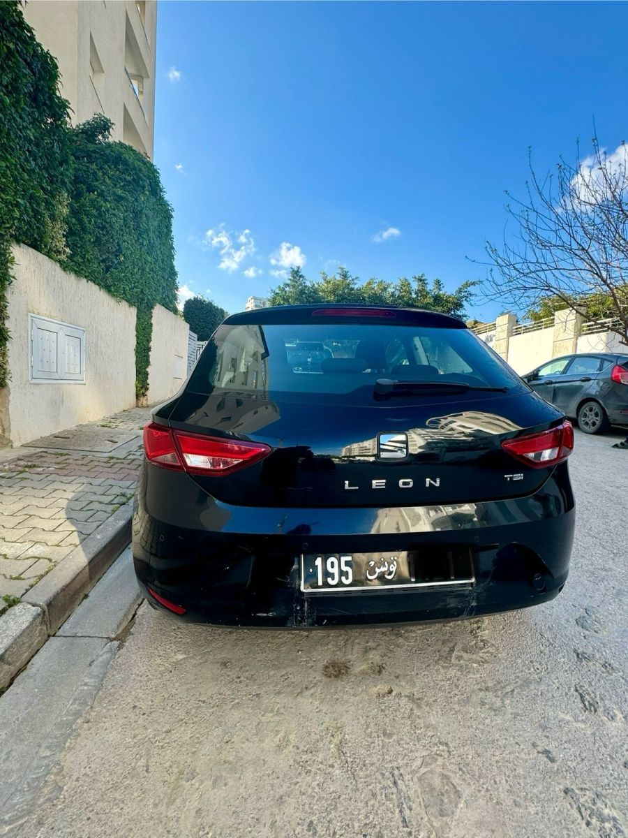 Seat Leon à Sfax - Photo 9