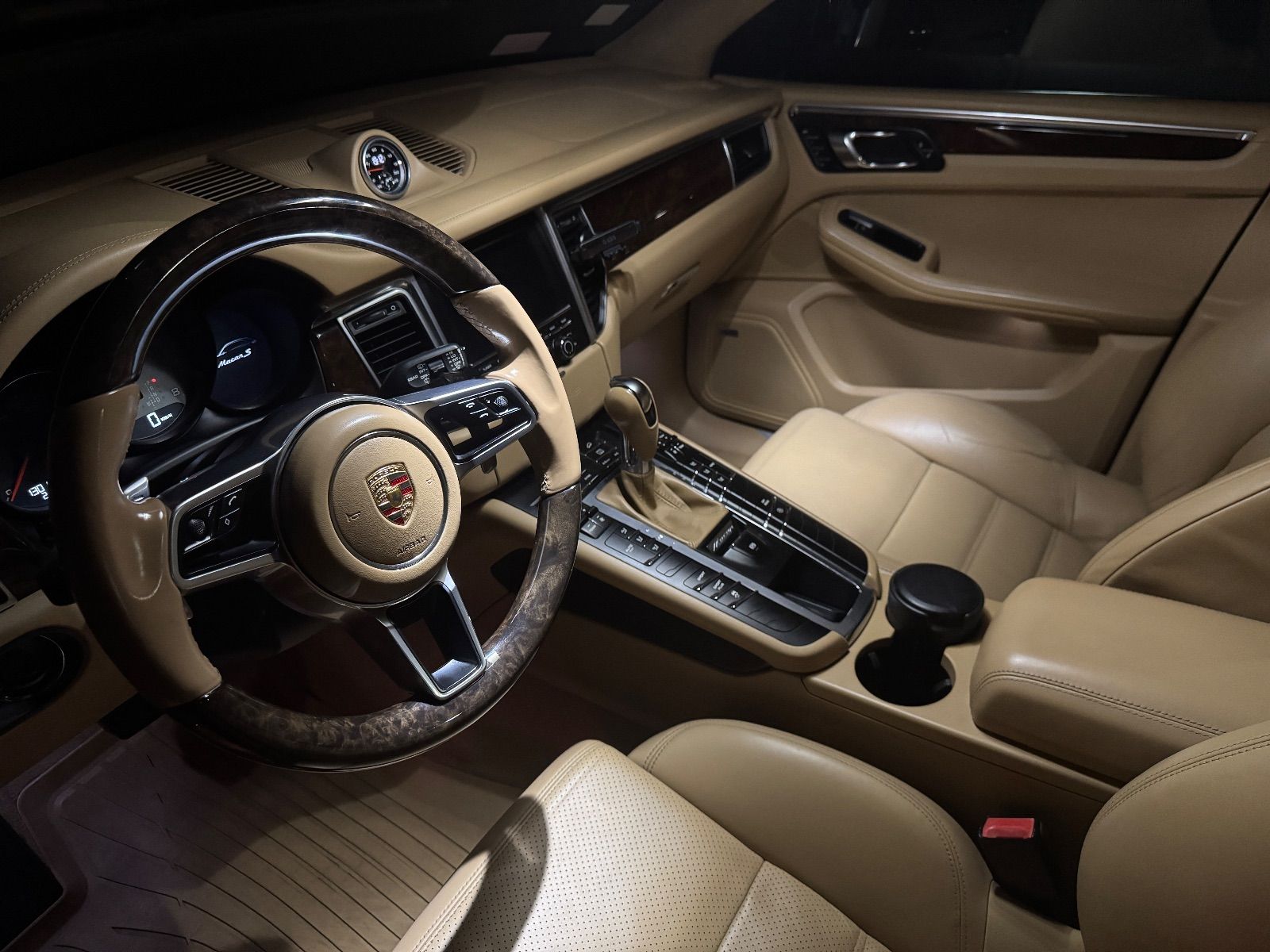 Porsche Macan à Ben Arous - Photo 1