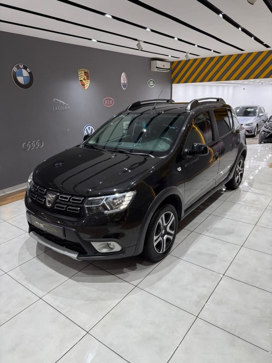 Dacia Sandero Stepway à Nabeul - Photo 4