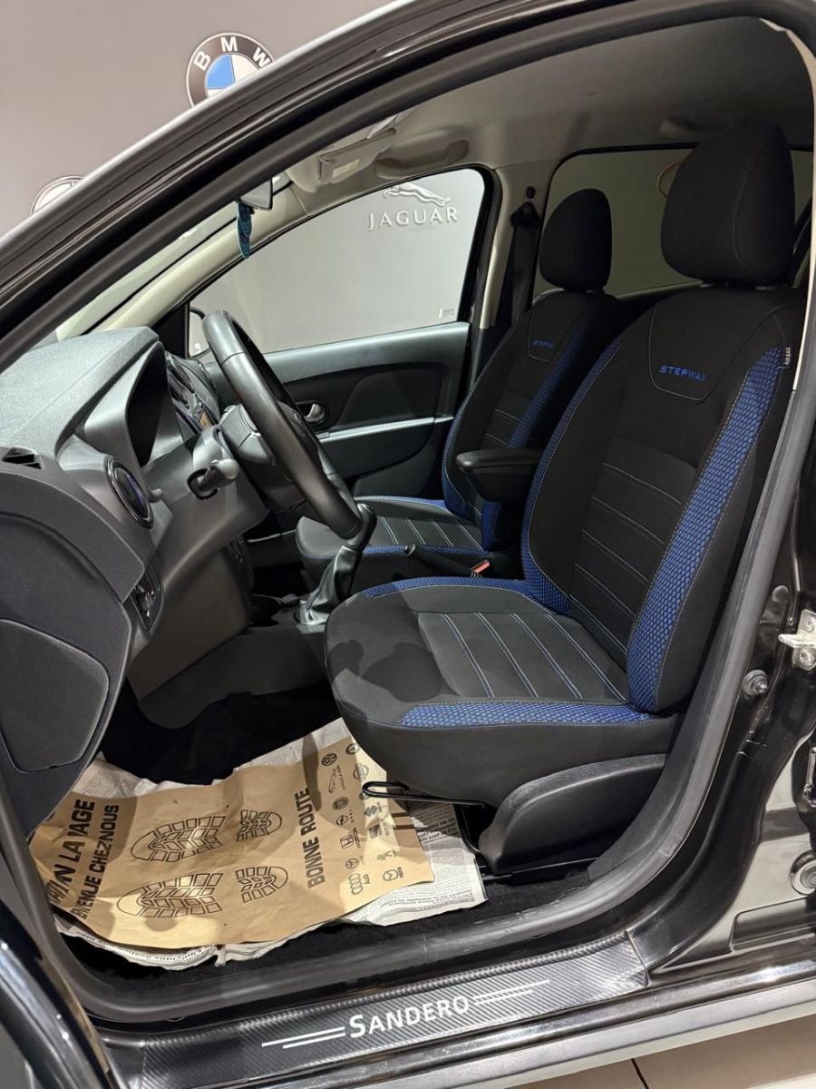 Dacia Sandero Stepway à Nabeul - Photo 9