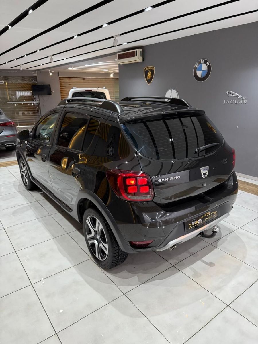 Dacia Sandero Stepway à Nabeul - Photo 3