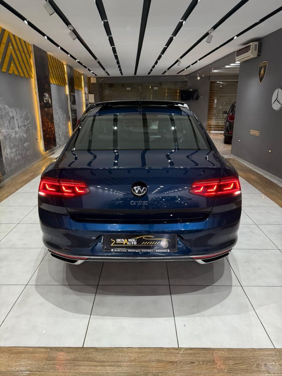 Volkswagen Passat R-Line DSG à Tunis - Photo 3