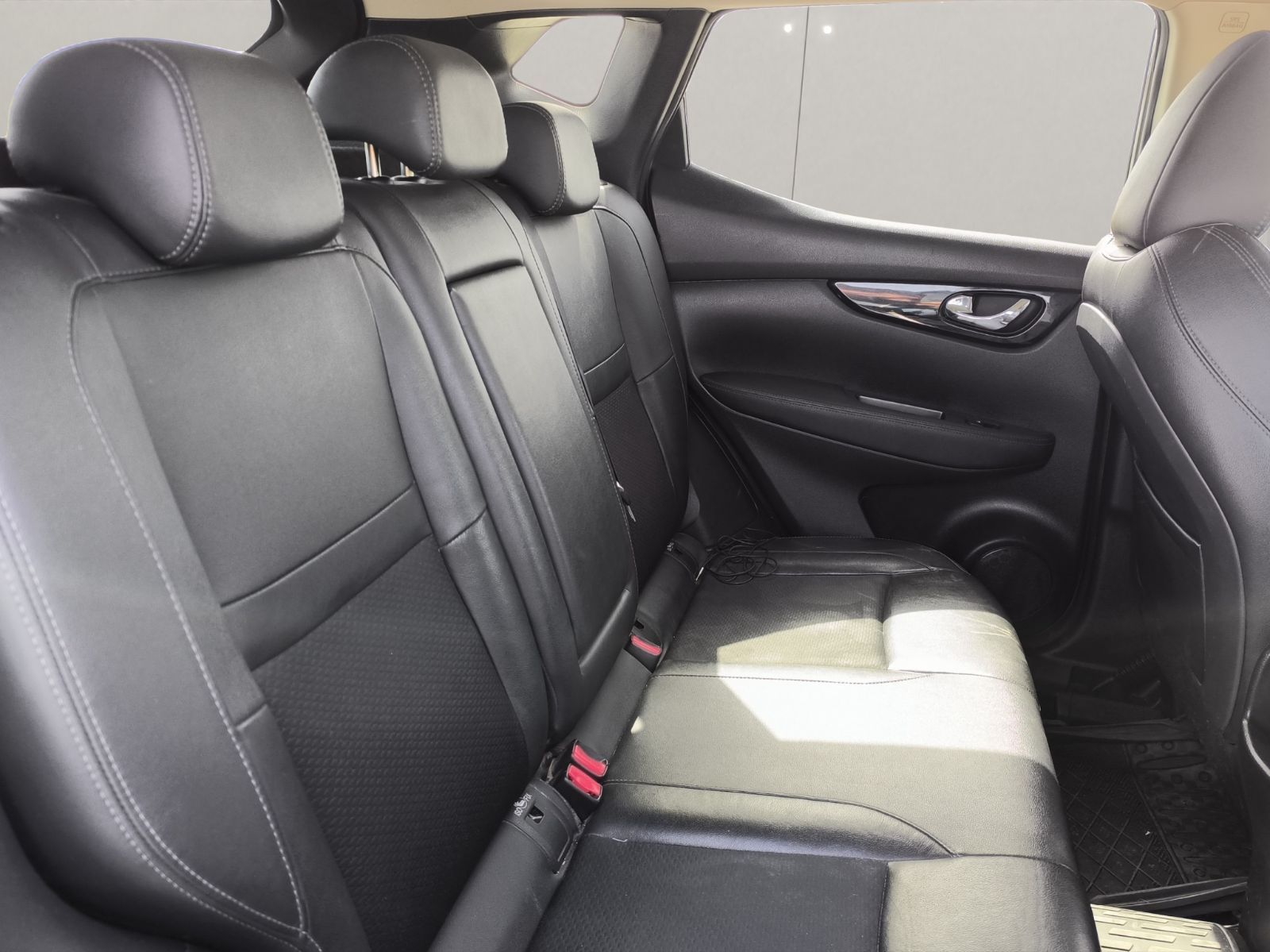 Nissan Qashqai Tekna High à Tunis - Photo 17