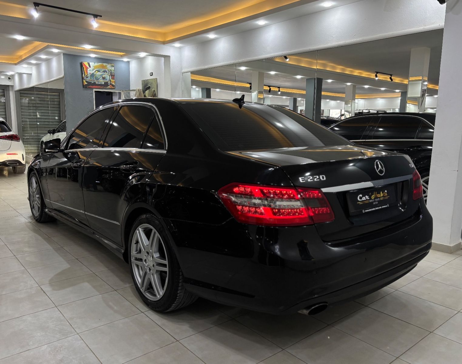 Mercedes-Benz Classe E 220 cdi AMG à Ariana - Photo 5