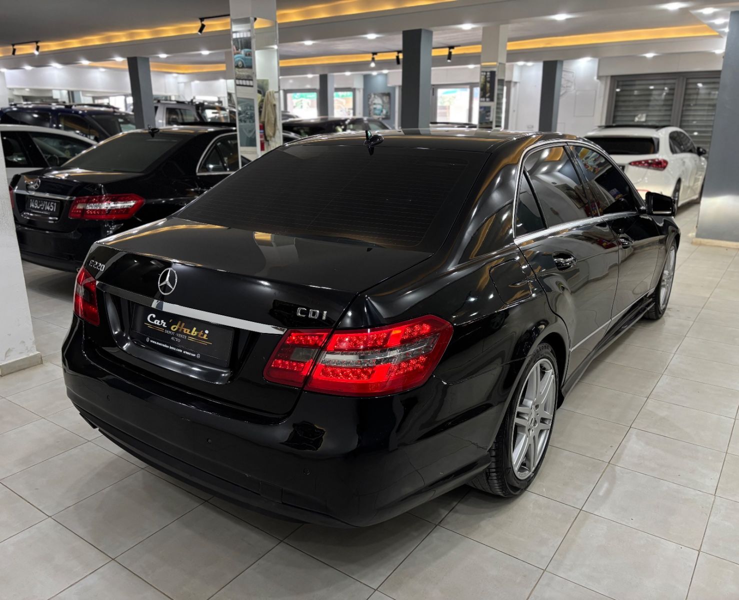 Mercedes-Benz Classe E 220 cdi AMG à Ariana - Photo 6