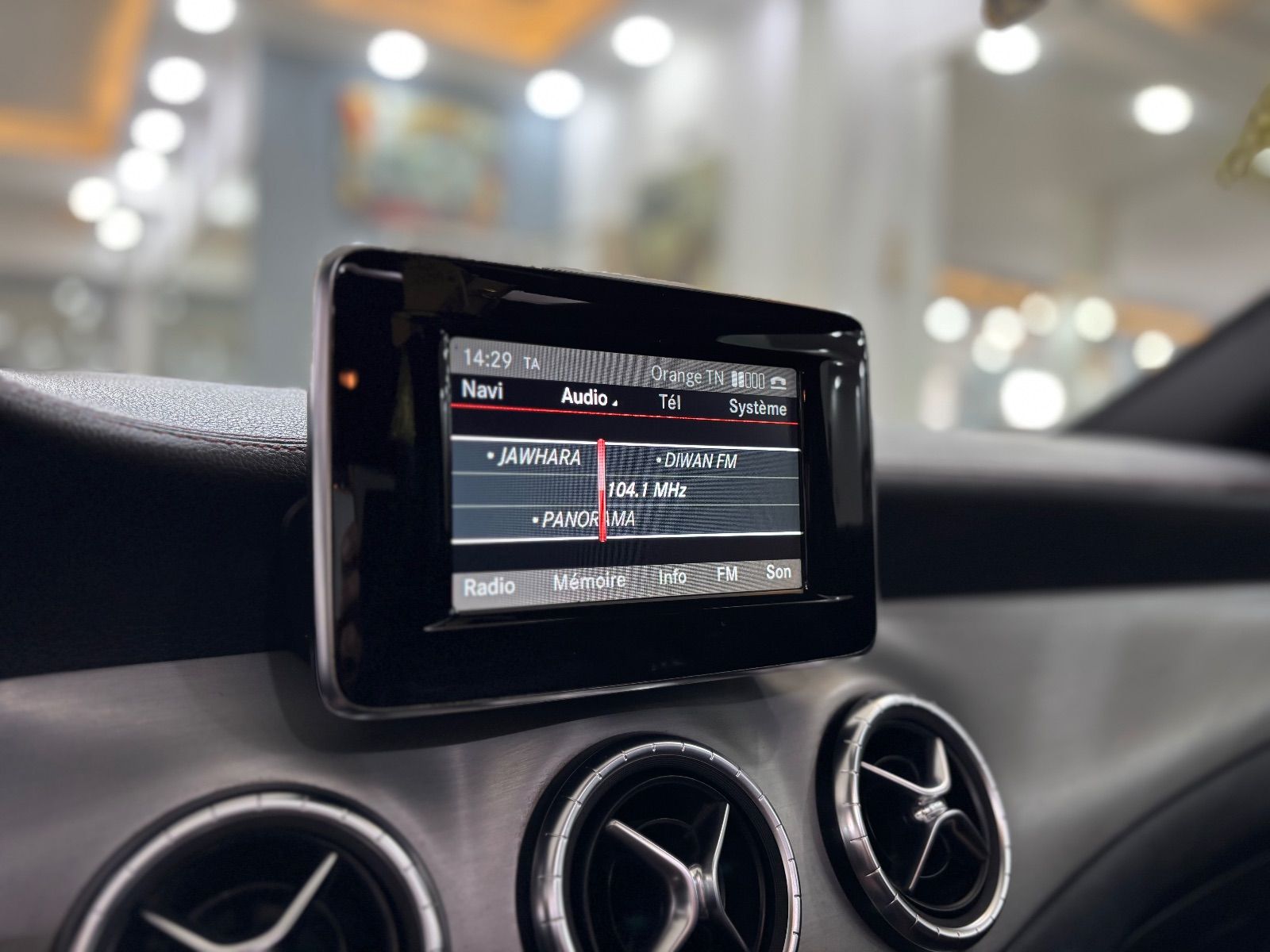Mercedes-Benz CLA à Tunis - Photo 9