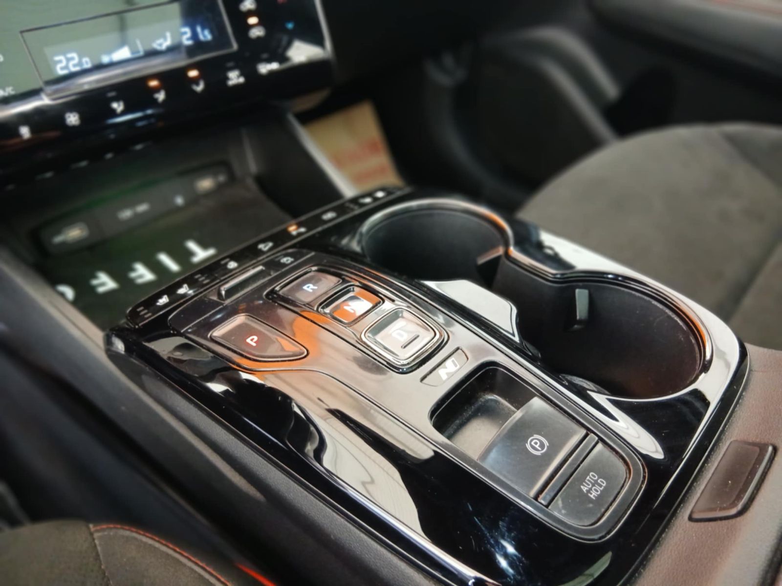 Hyundai Tucson Hybride Top Grade à Tunis - Photo 11