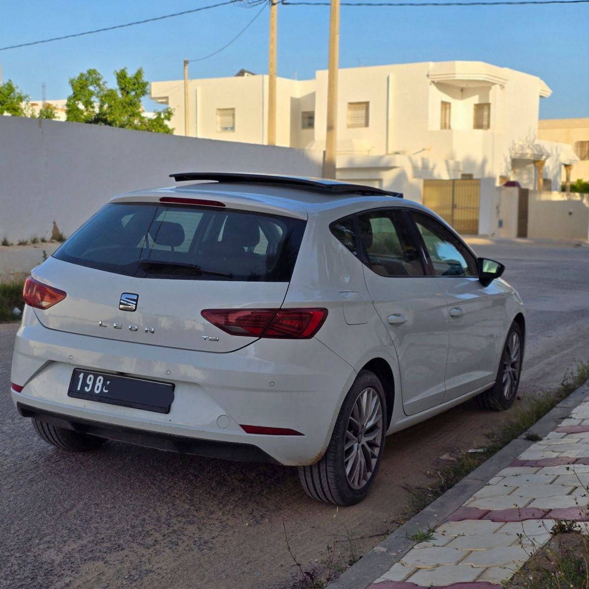 ?BMW E92 320i Pack M///?