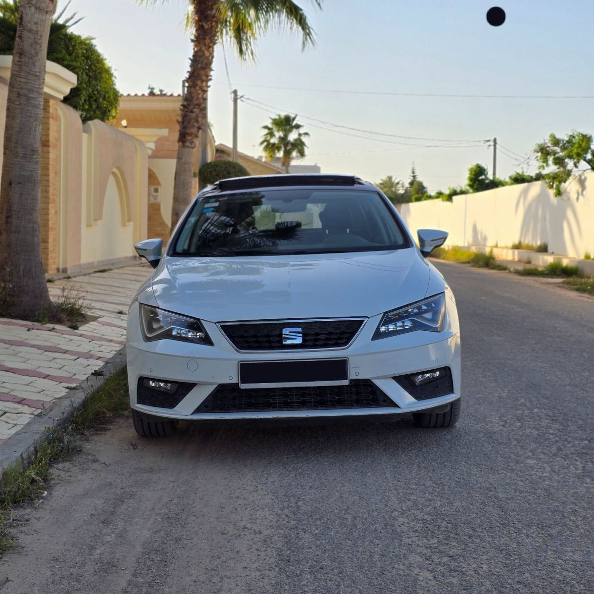 Seat Leon Style Plus à Ben Arous - Photo 4