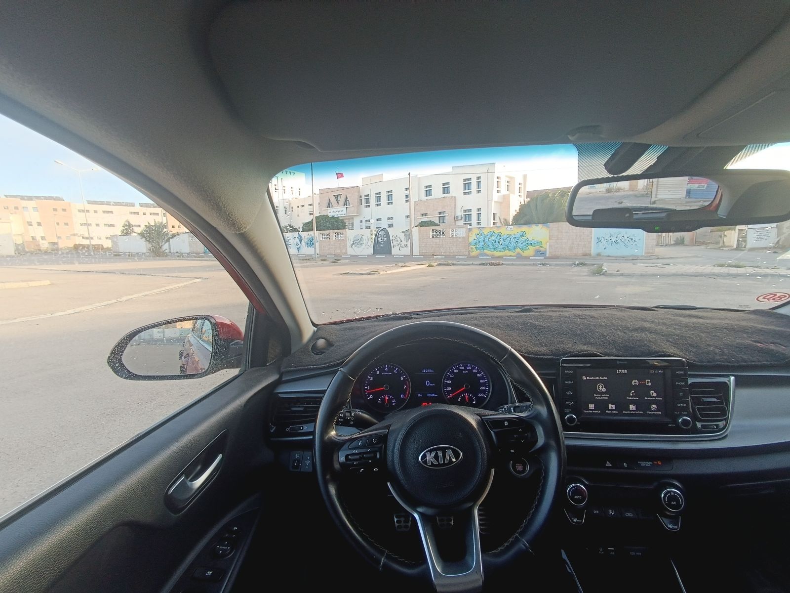 KIA Rio 5p SX à Tunis - Photo 11