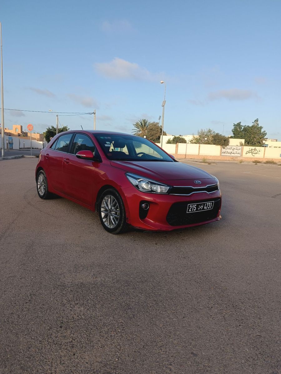 KIA Rio 5p SX à Tunis - Photo 6