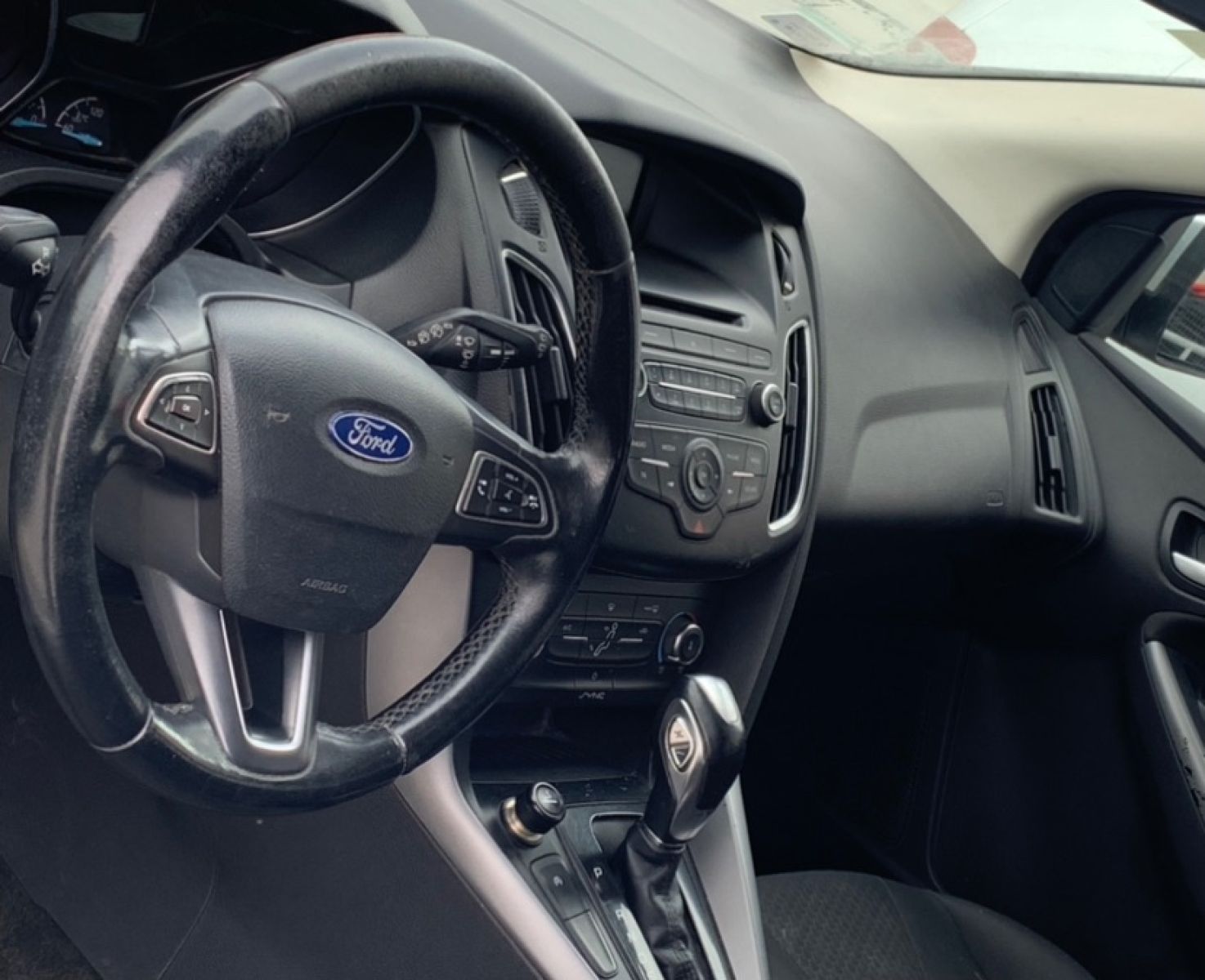 Ford Focus Titanium à Gafsa - Photo 4