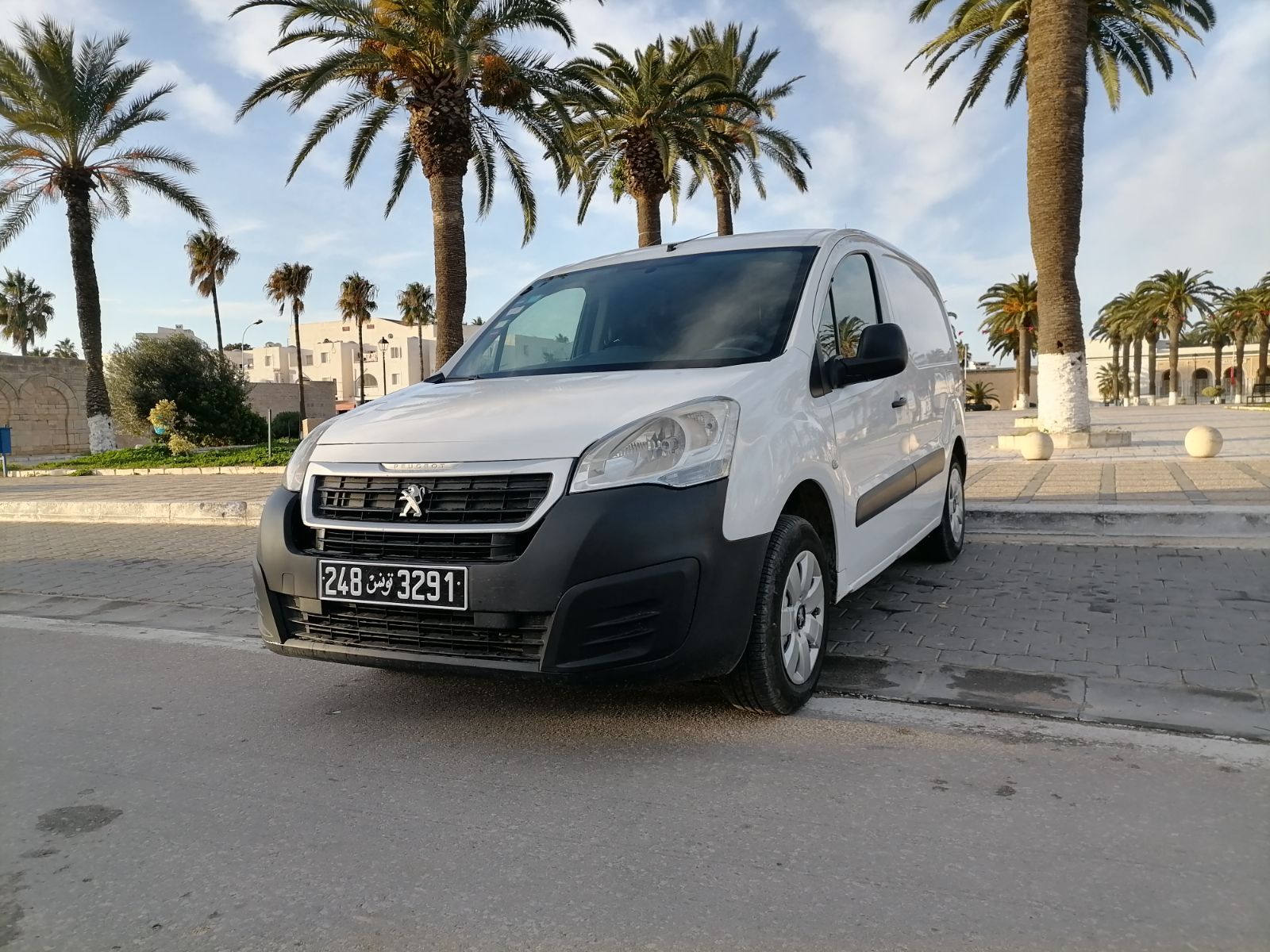 Opel Astra Essence 2016