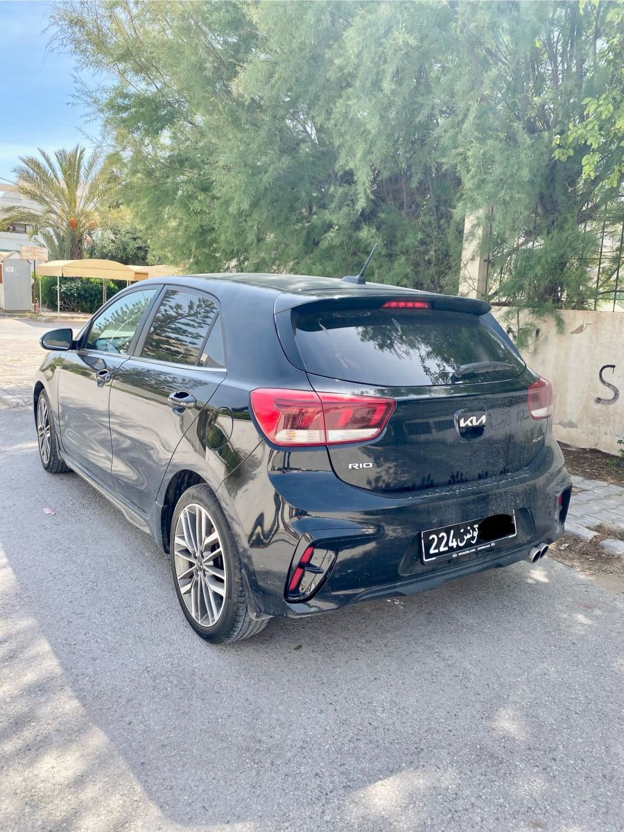 KIA Rio 5p GT-Line à Tunis - Photo 4