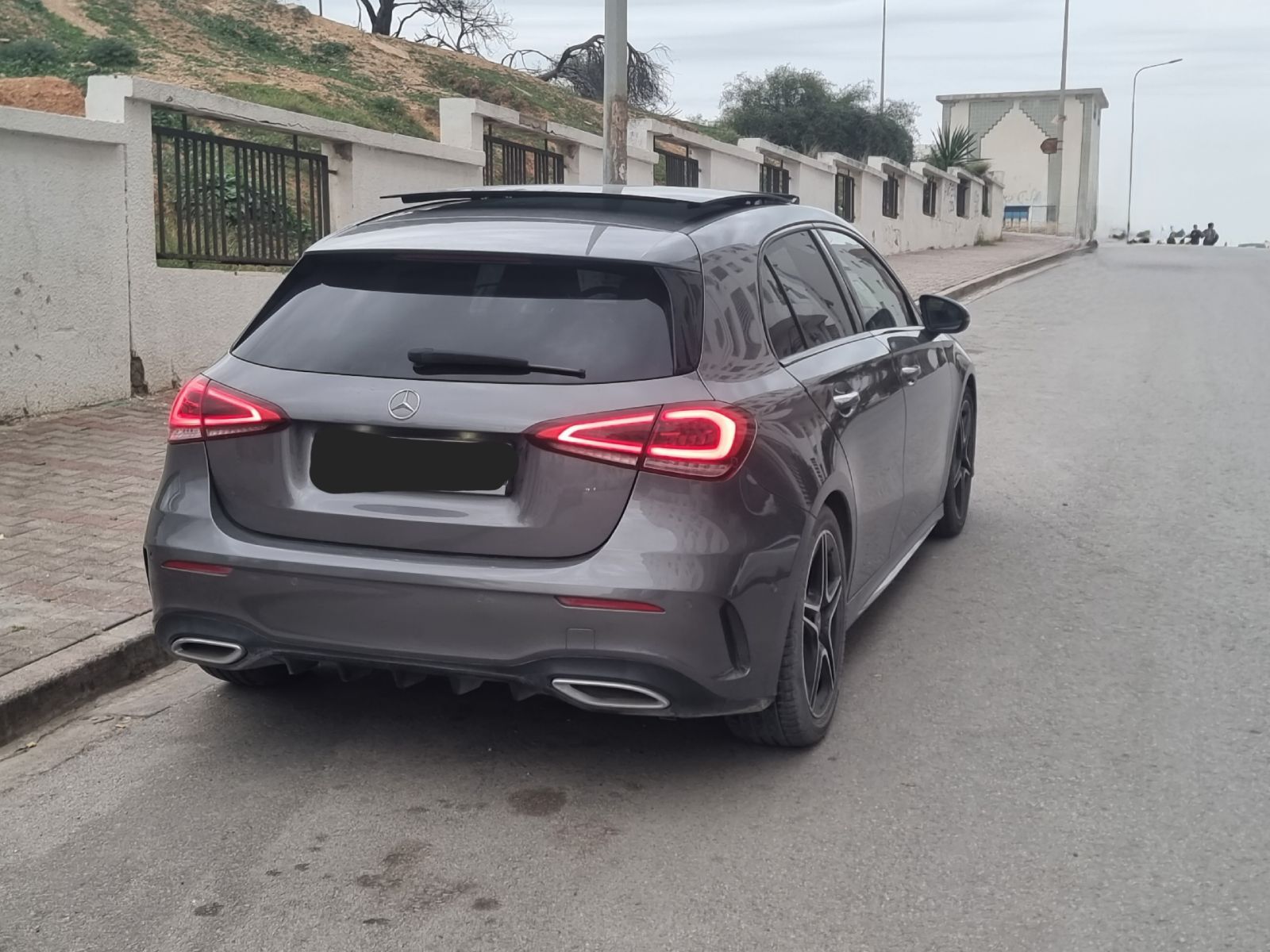 Mercedes-Benz Classe A AMG à Tunis - Photo 13