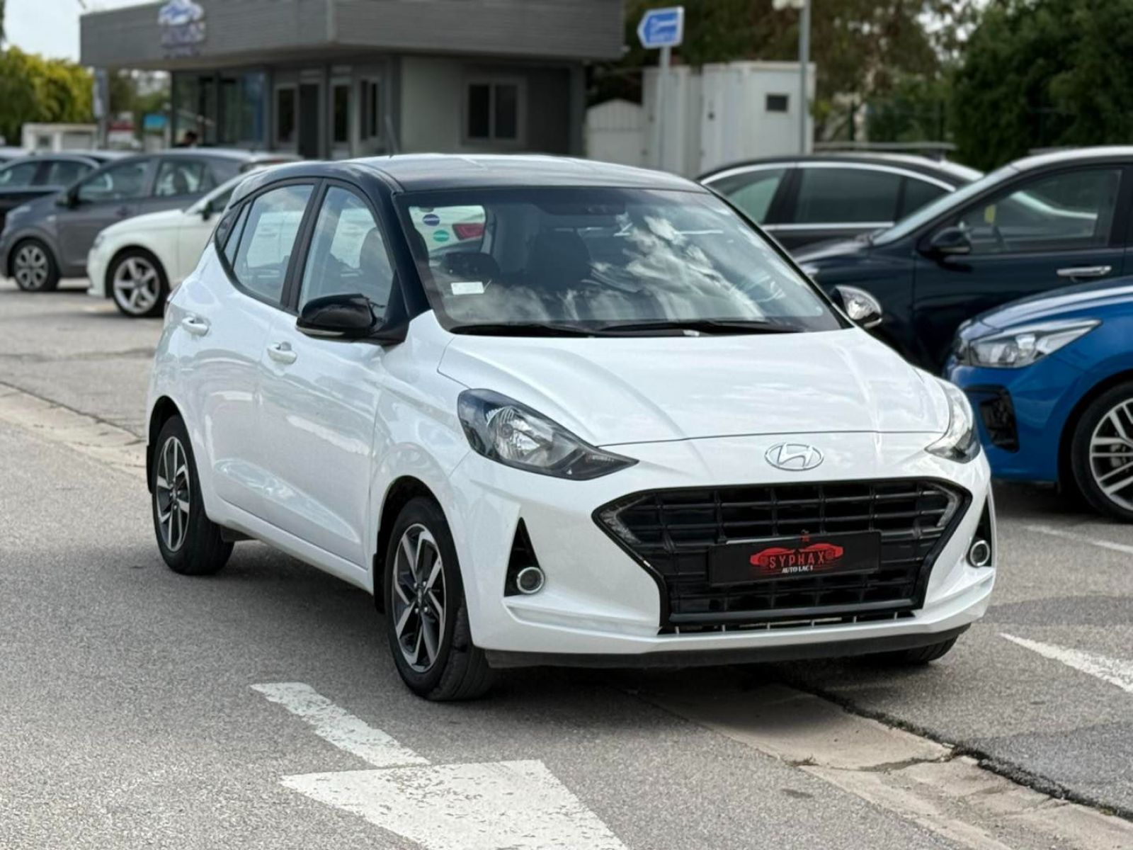 Hyundai Grand i10 GLS à Tunis - Photo 2