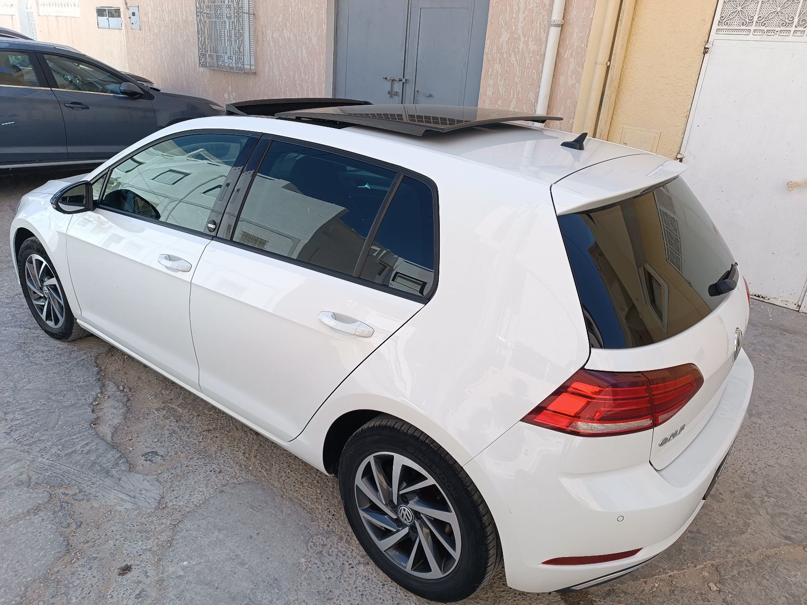 Volkswagen Golf 7 Join à Ariana - Photo 6
