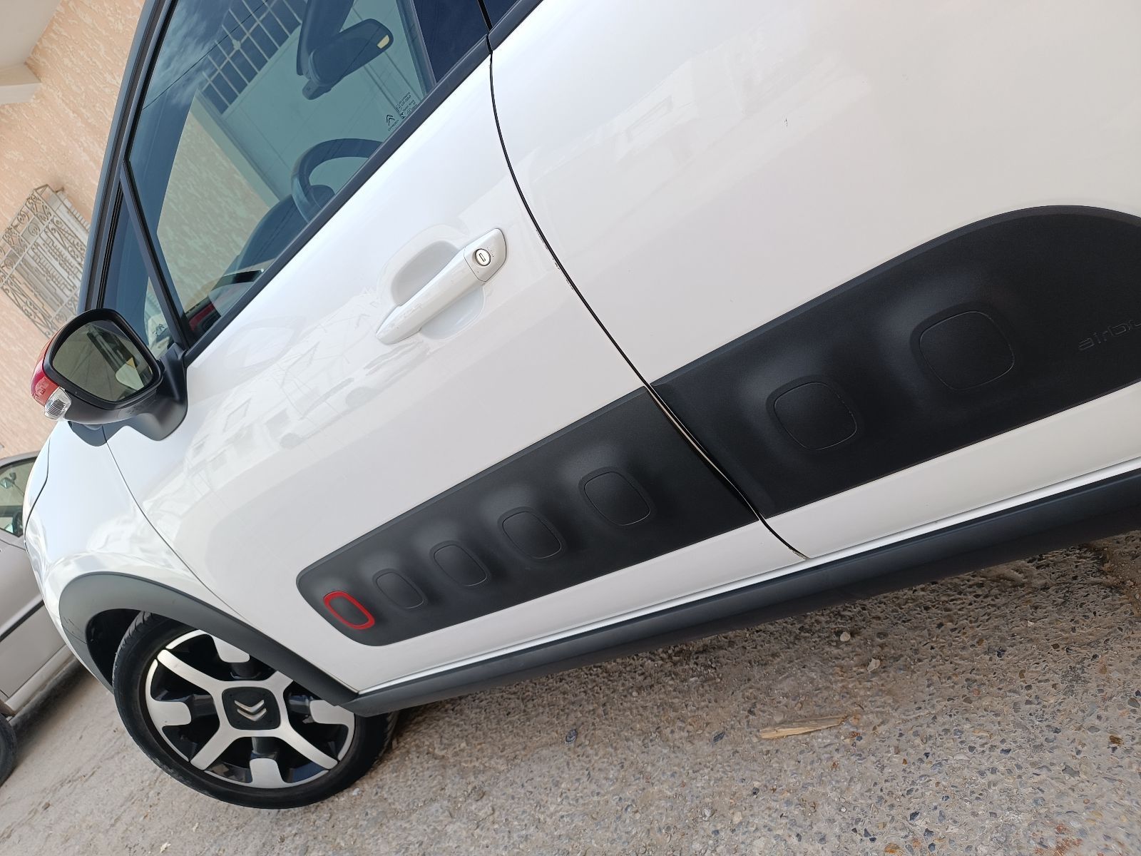 Citroën C3 à sousse - Photo 2