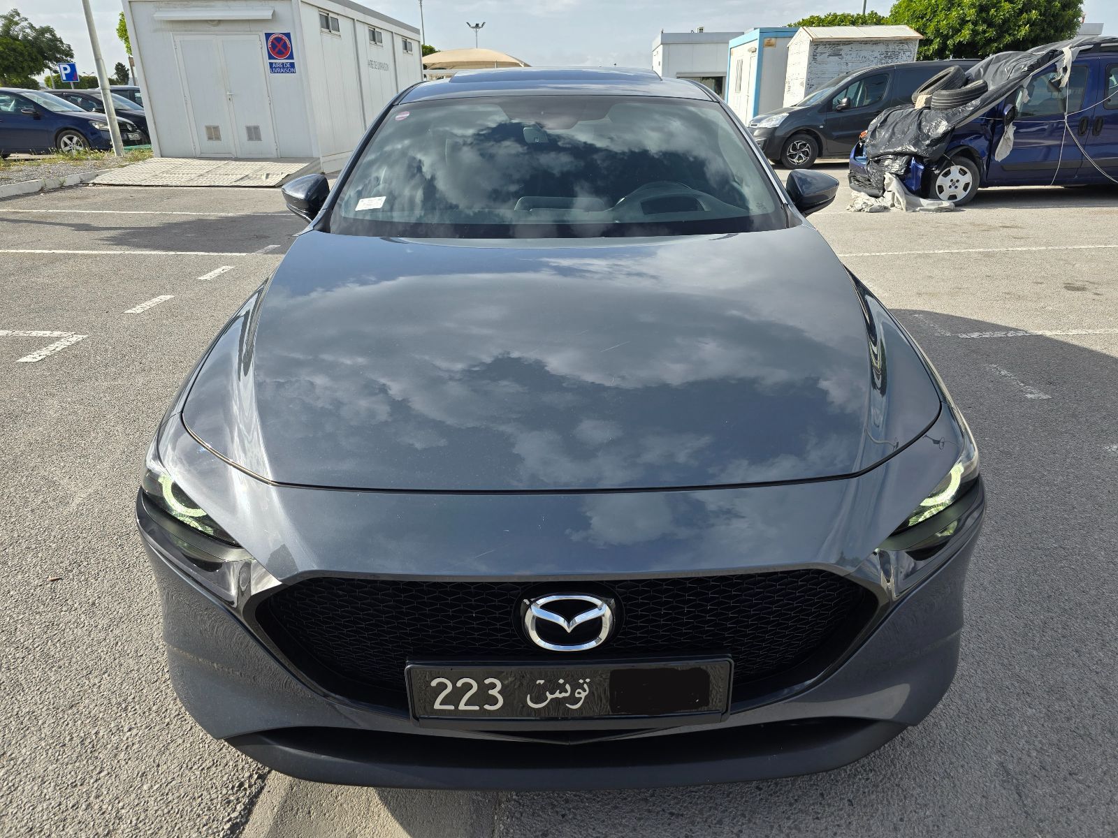 Mazda 3 High Grade à Tunis - Photo 4