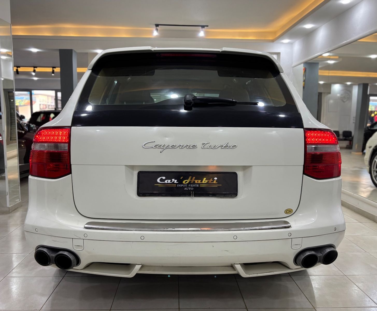 Porsche Cayenne à Ben Arous - Photo 4