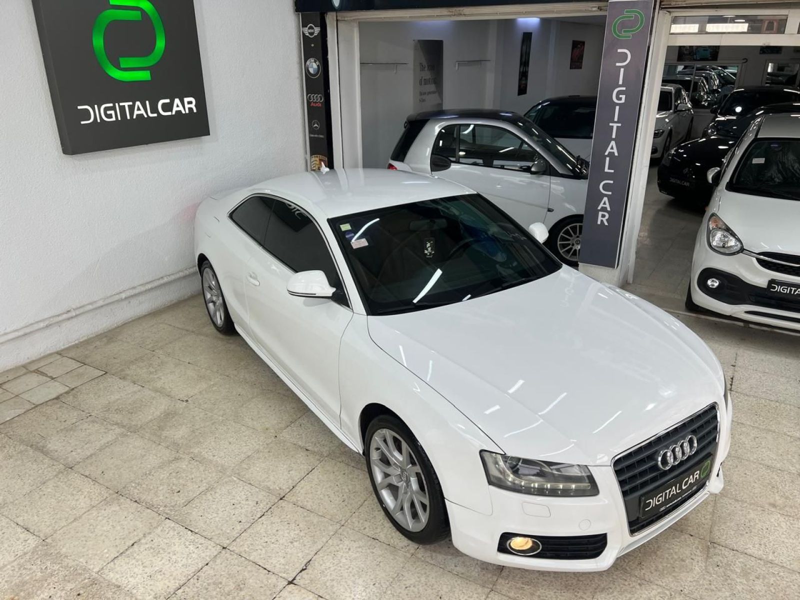 Audi A5 Coupé S-Line à Tunis - Photo 6