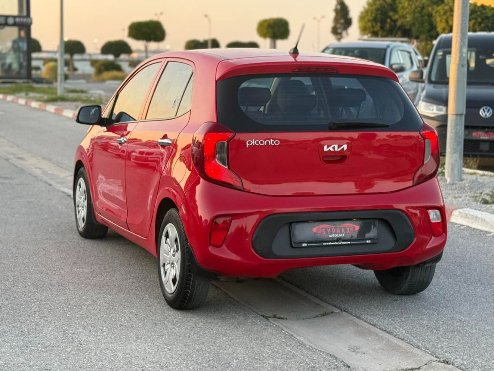 KIA Picanto Populaire à Ben Arous - Photo 3