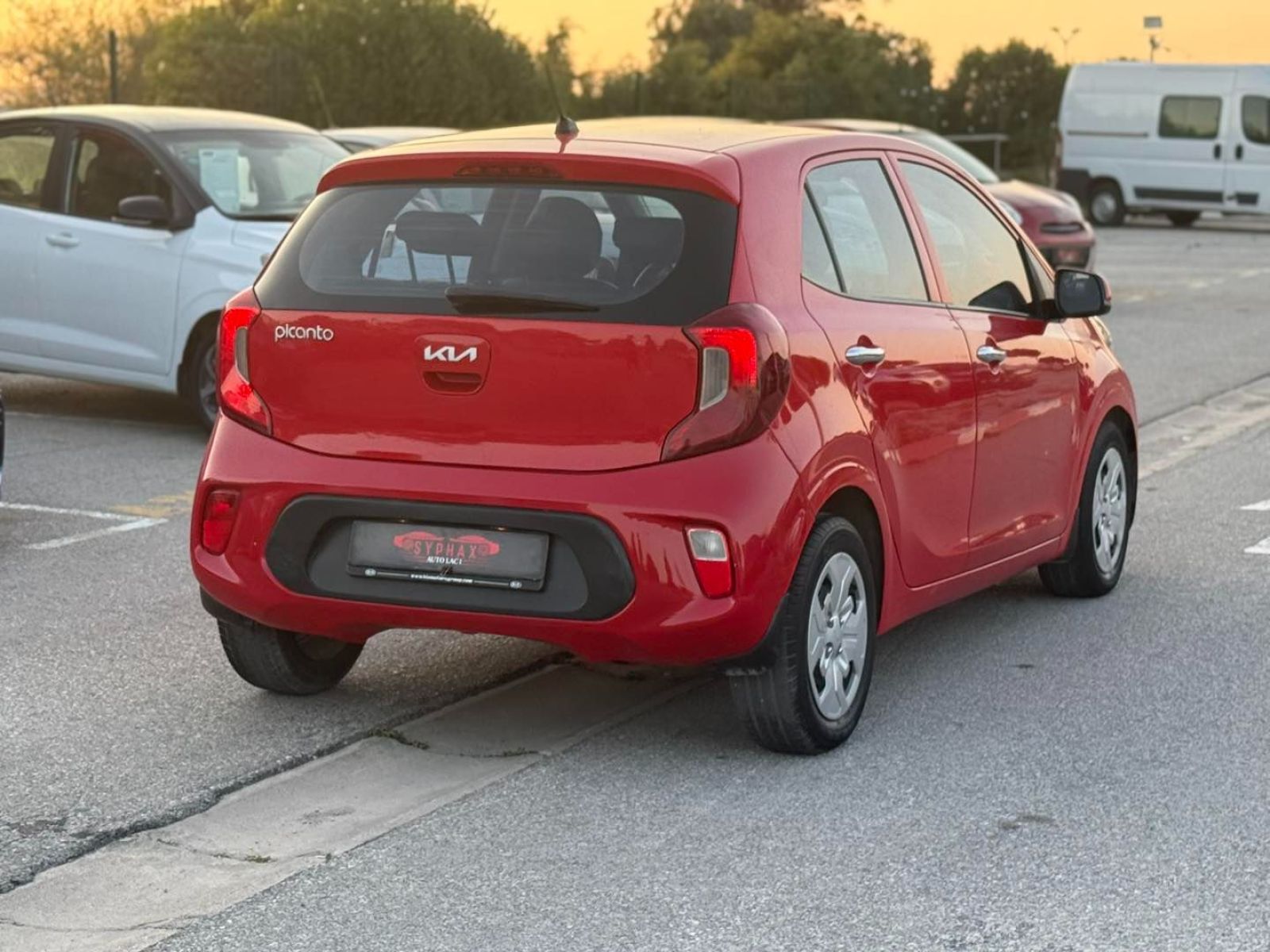 KIA Picanto Populaire à Ben Arous - Photo 4