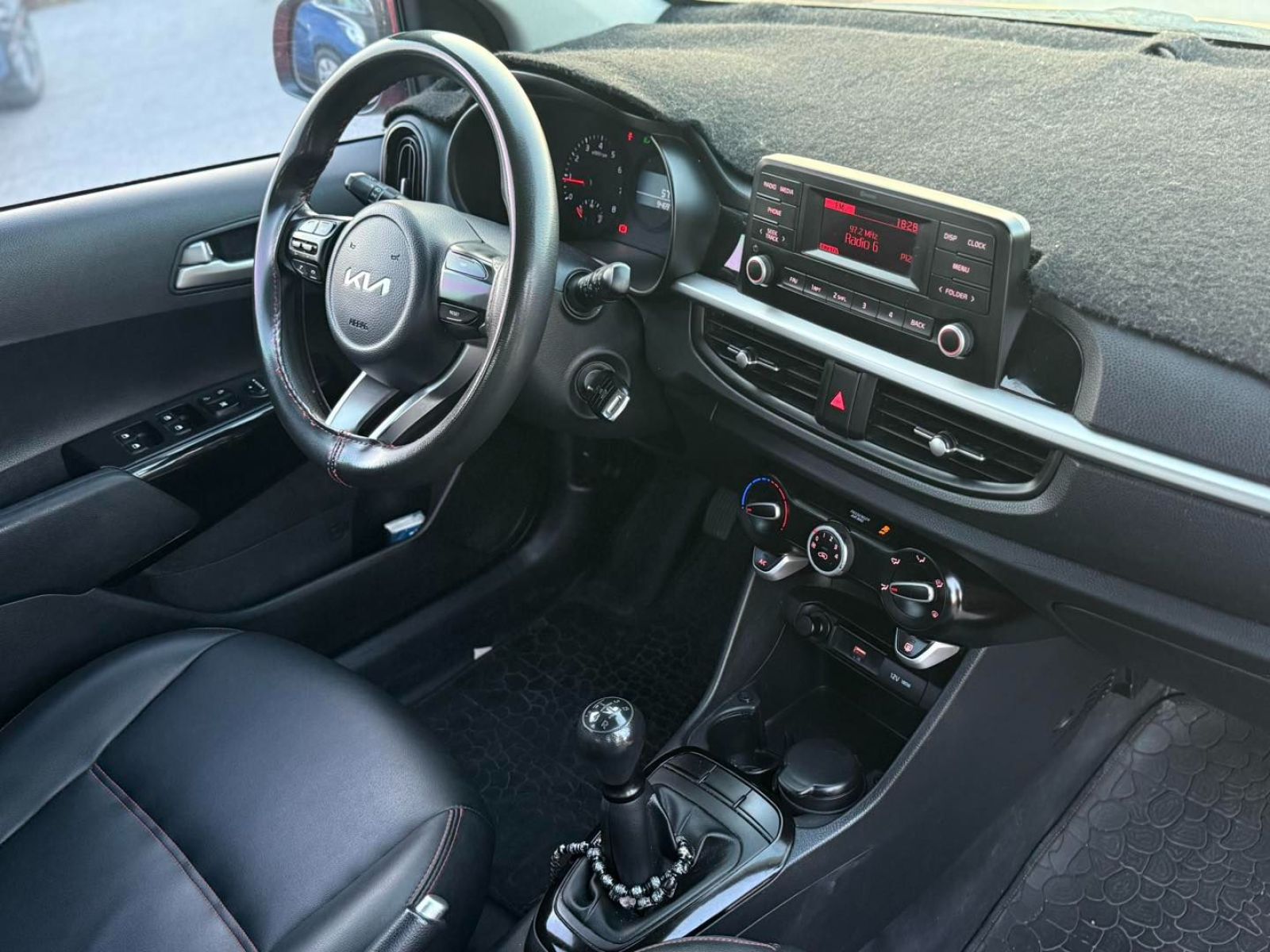KIA Picanto Populaire à Ben Arous - Photo 6