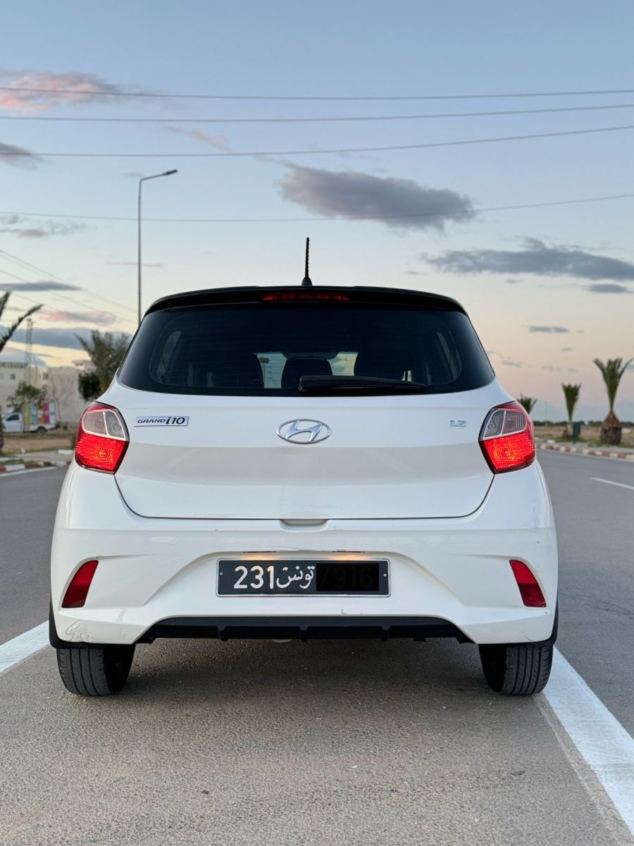 Hyundai Grand i10 à Tunis - Photo 3
