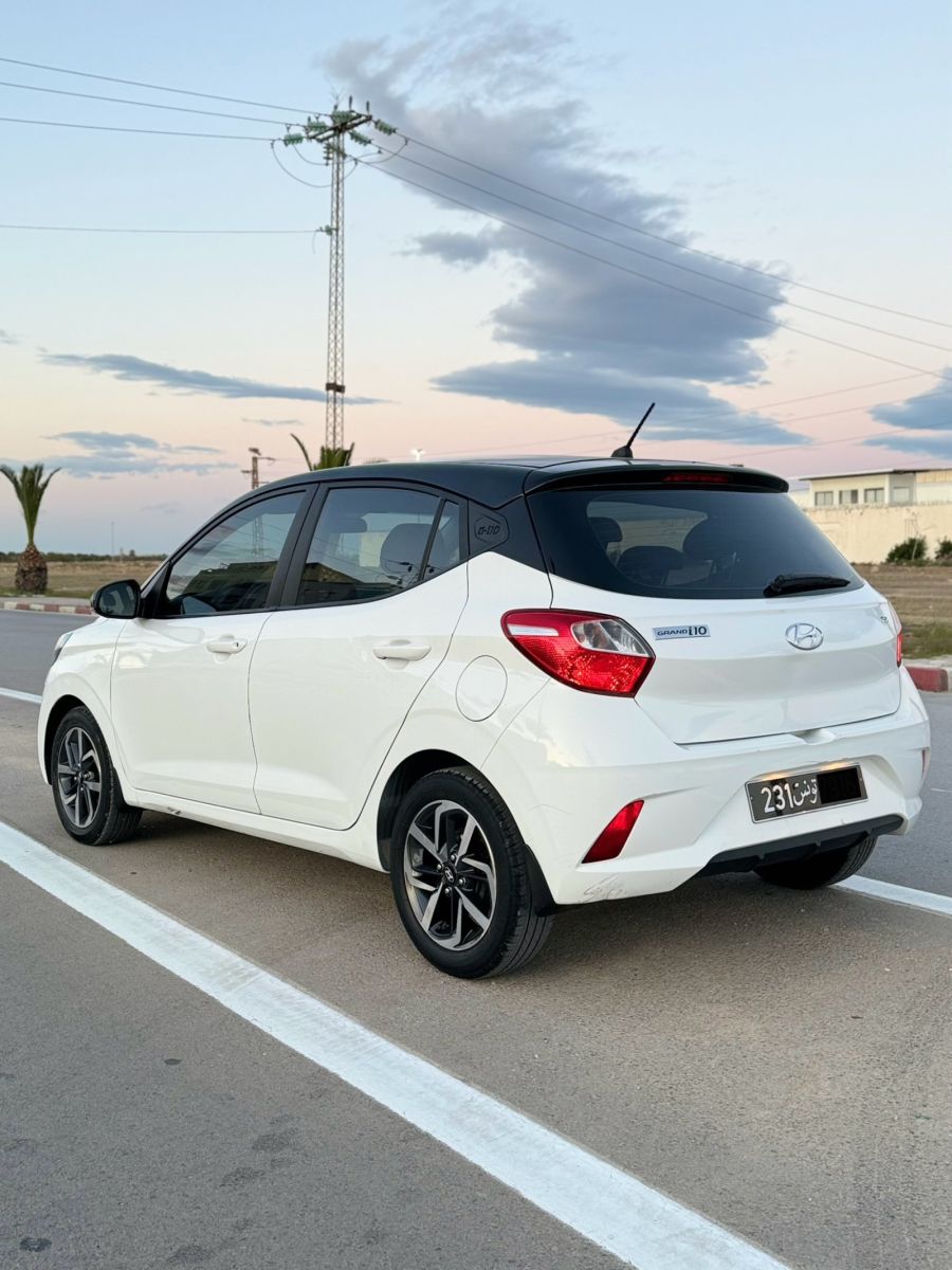 Hyundai Grand i10 à Tunis - Photo 4
