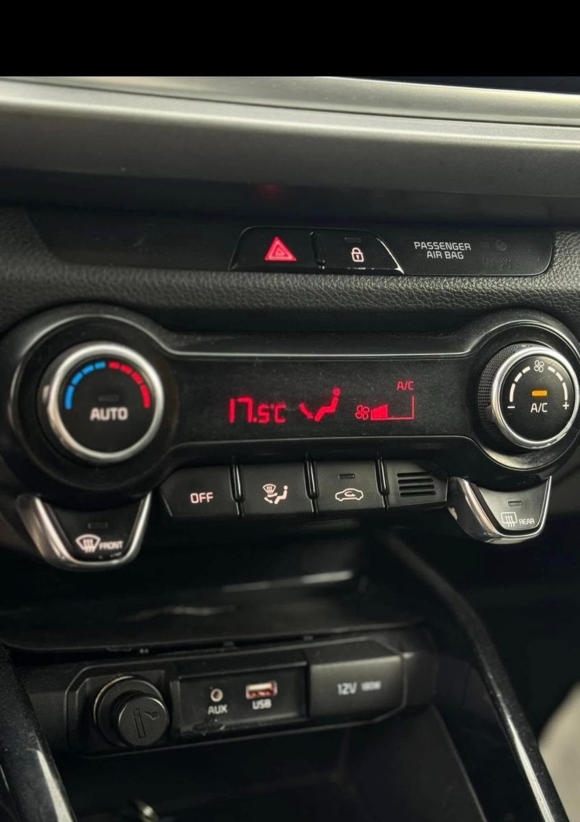KIA Rio 5p Prestige à Ben Arous - Photo 2
