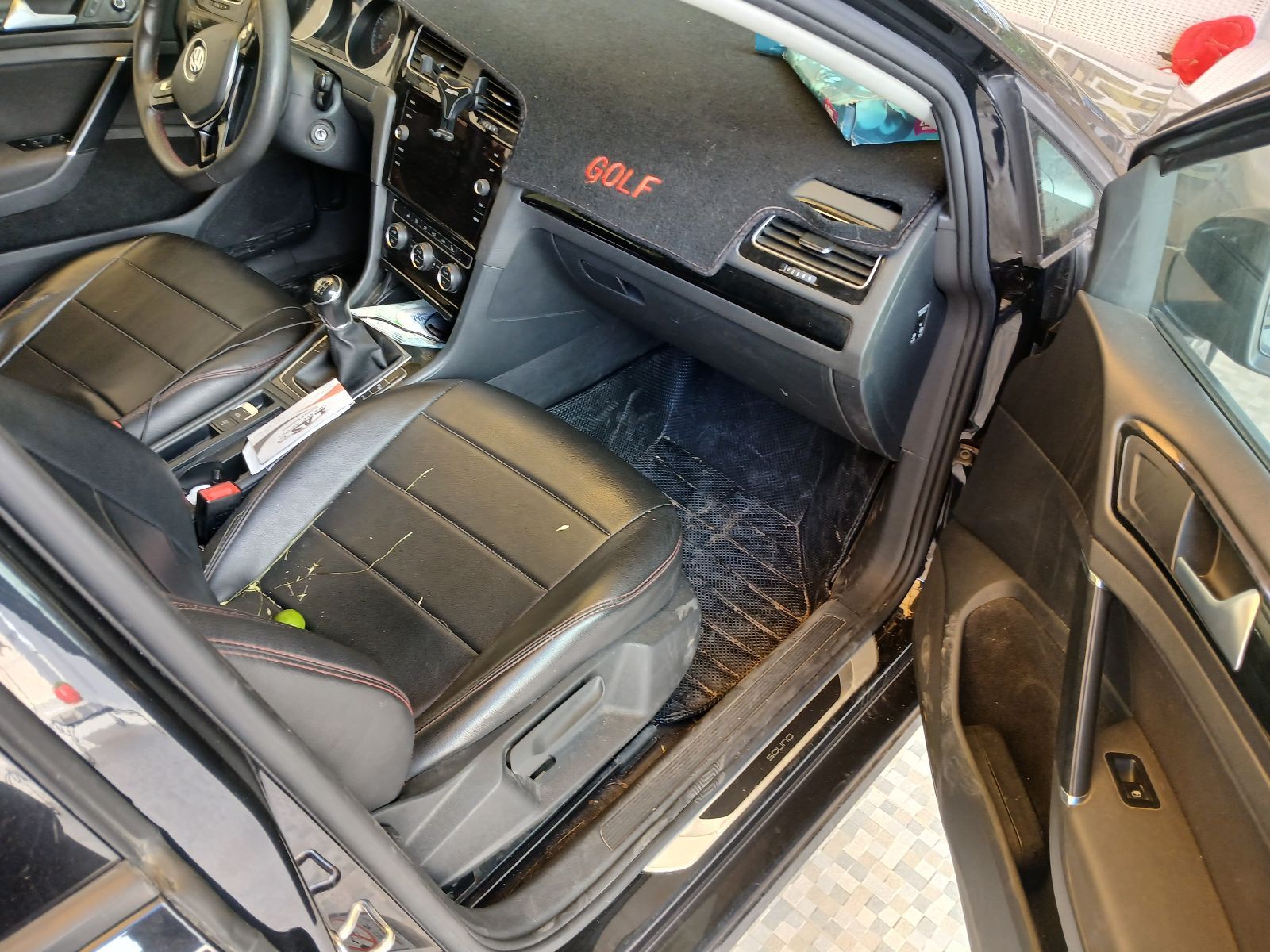 Volkswagen Golf 7 Excellent état d’origine à Tunis - Photo 3