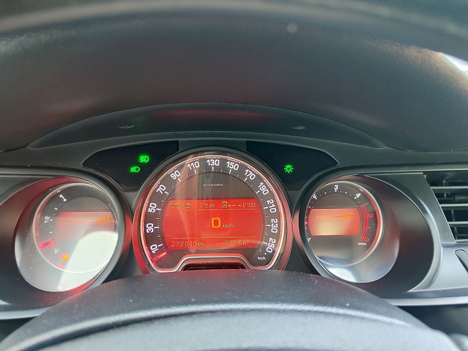 Citroën C5 Metallique à Monastir - Photo 10