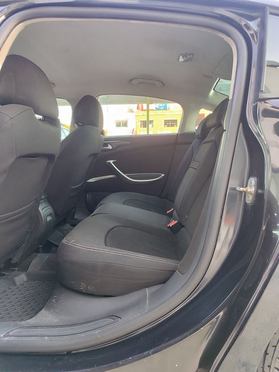 Citroën C5 Metallique à Monastir - Photo 7