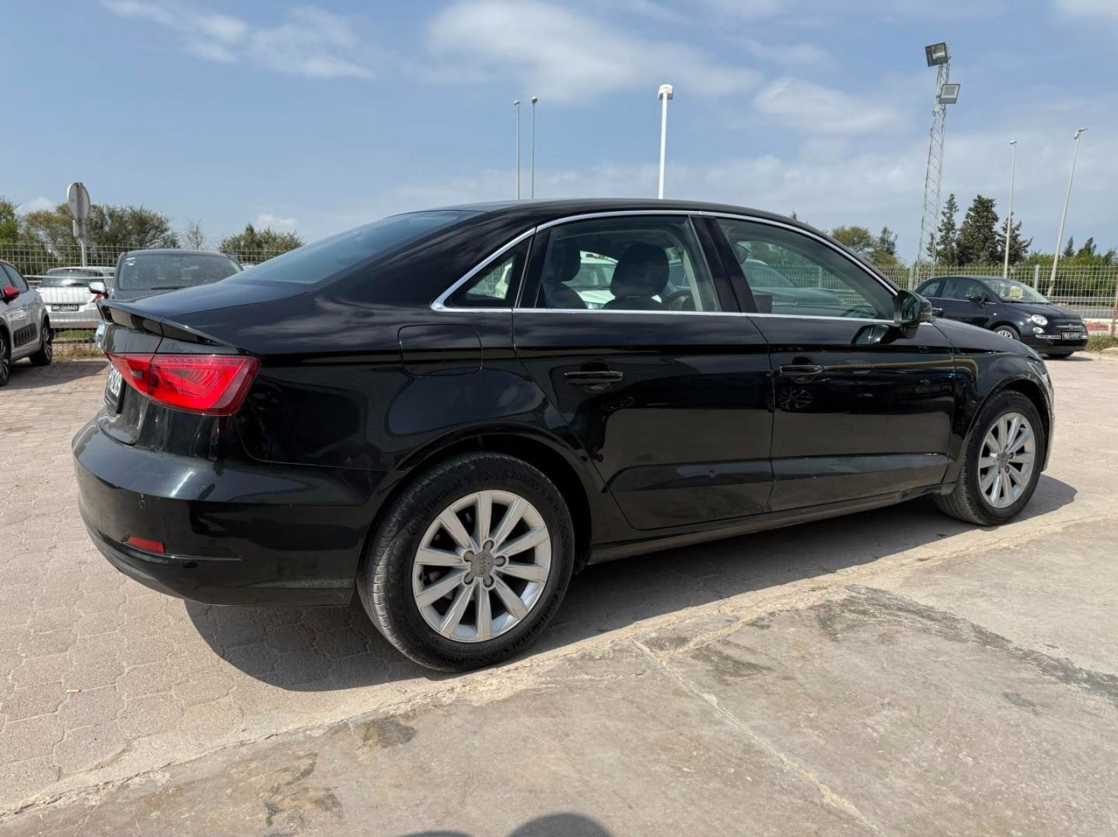 Audi A3 Berline à Tunis - Photo 5