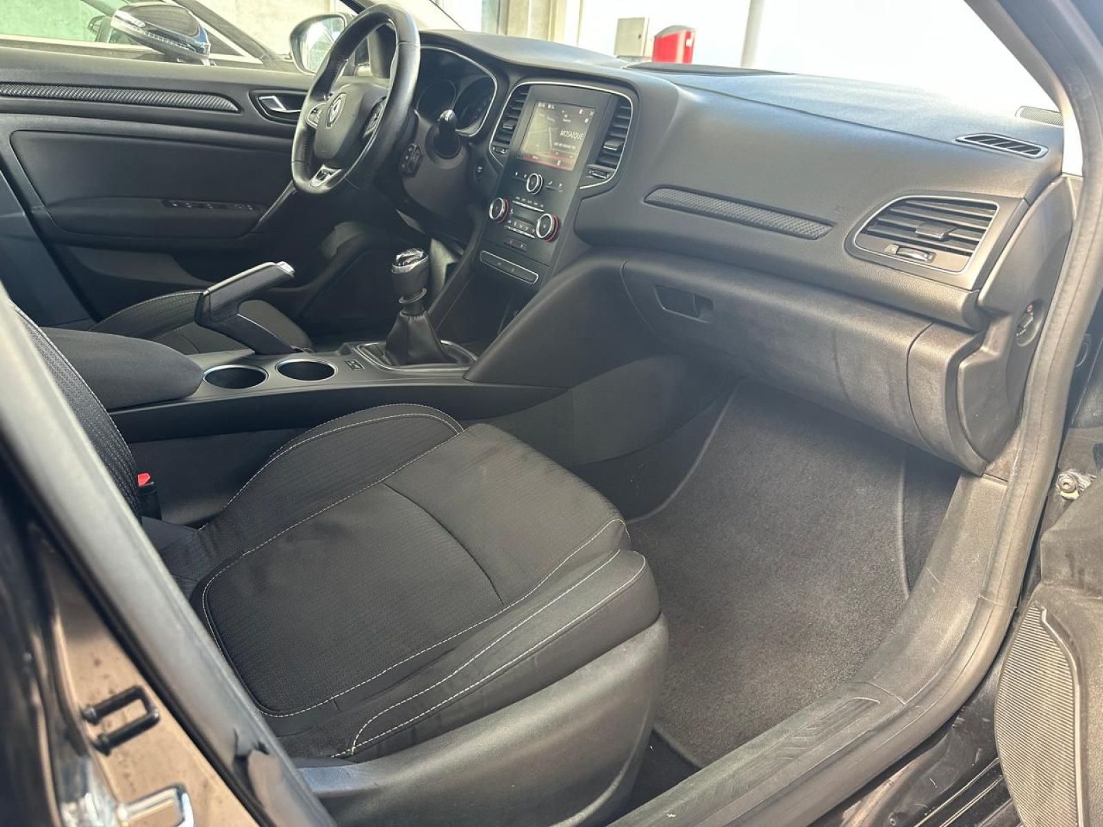 Renault Megane Sedan à Ben Arous - Photo 10