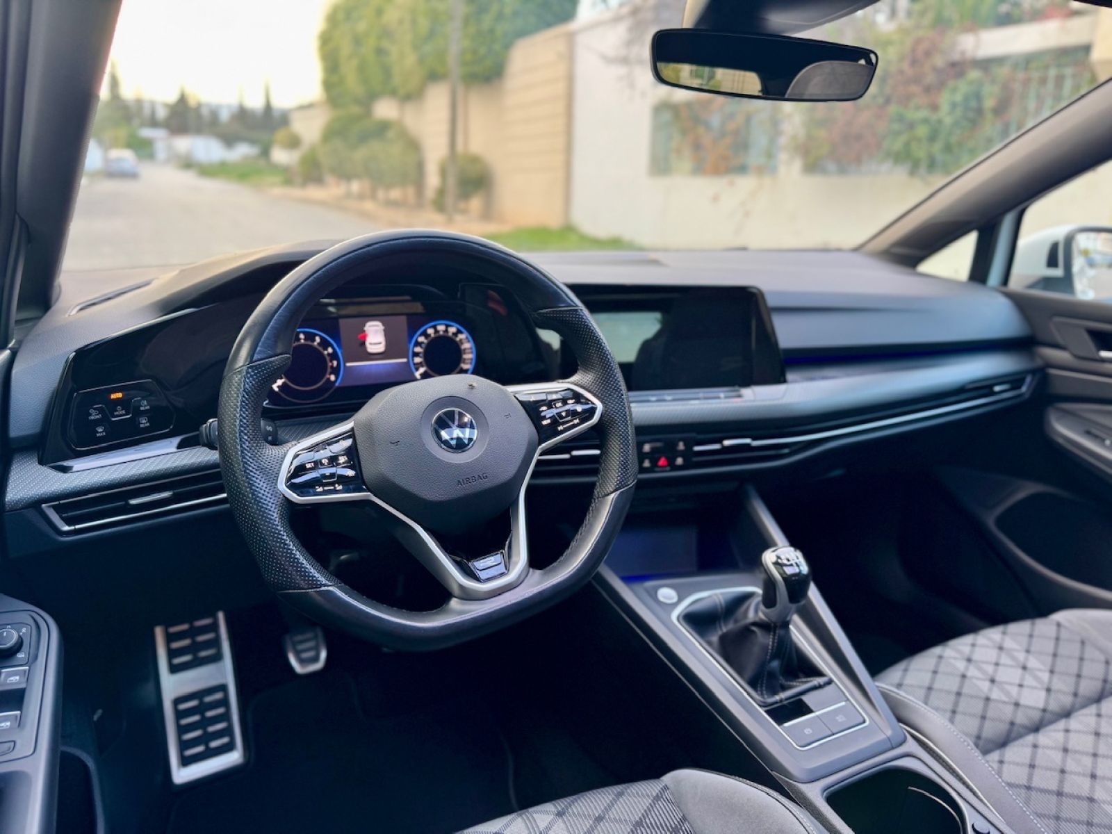 Volkswagen Golf 8 à Ben Arous - Photo 16