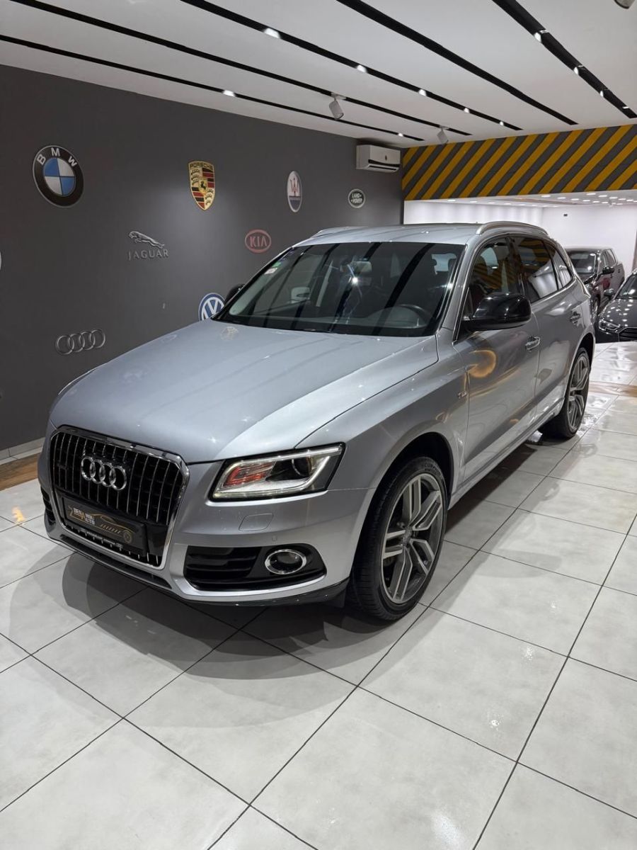 Audi Q5 S-line à Ben Arous - Photo 12