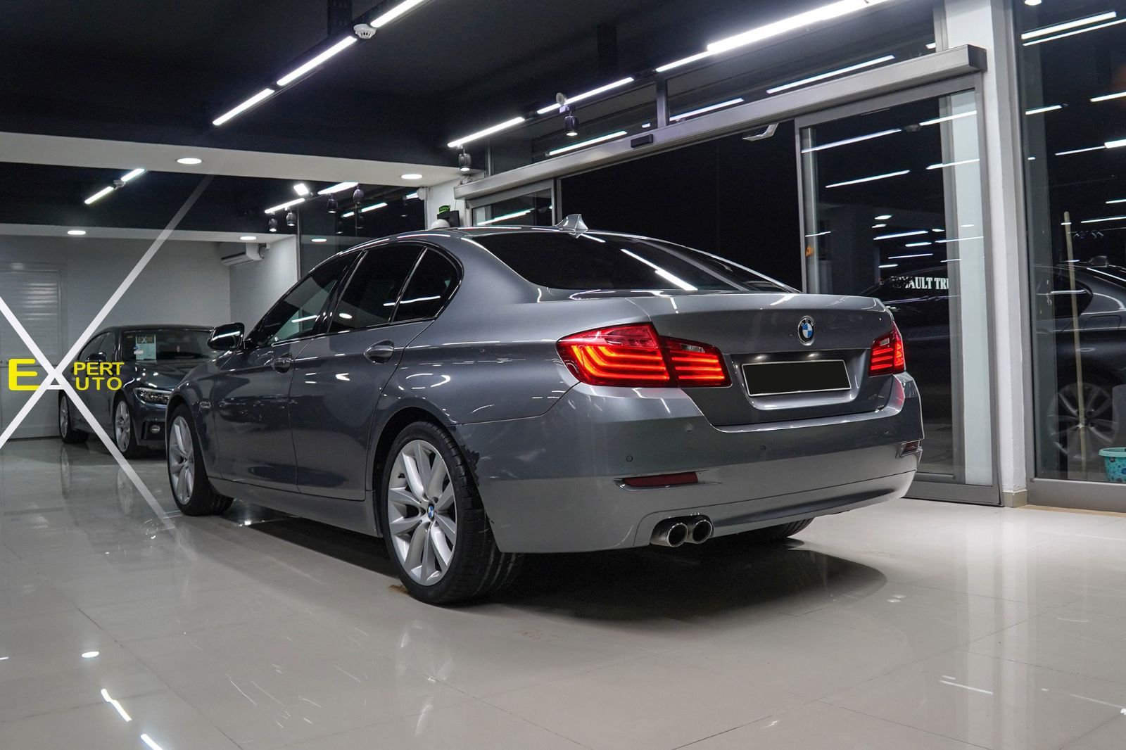 BMW Série 5 520 à Ben Arous - Photo 4