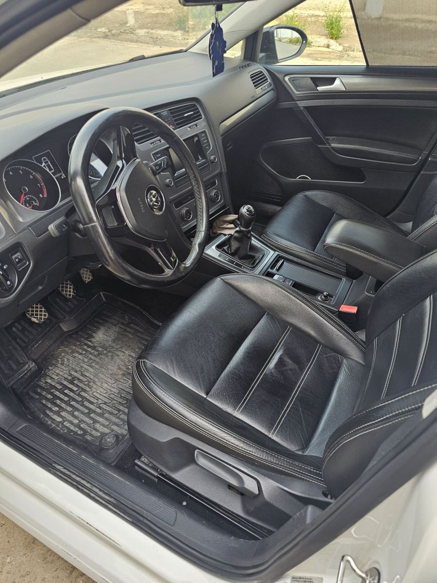 Volkswagen Golf 7 Smartline à Tunis - Photo 4