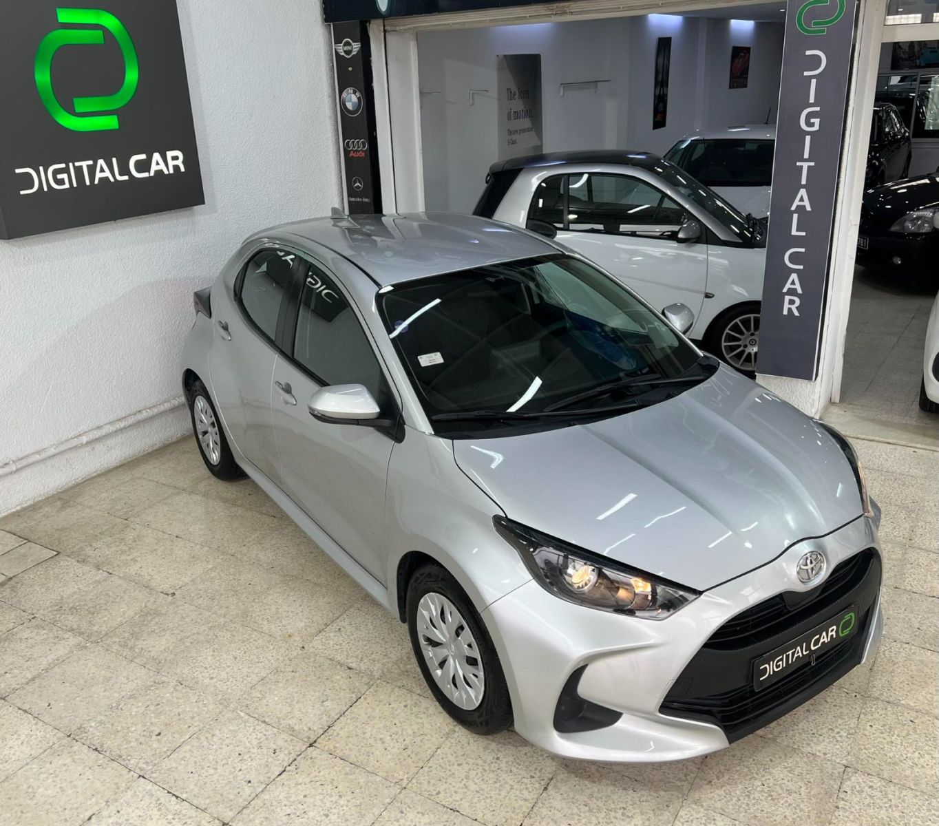Toyota Yaris à Ben Arous - Photo 7