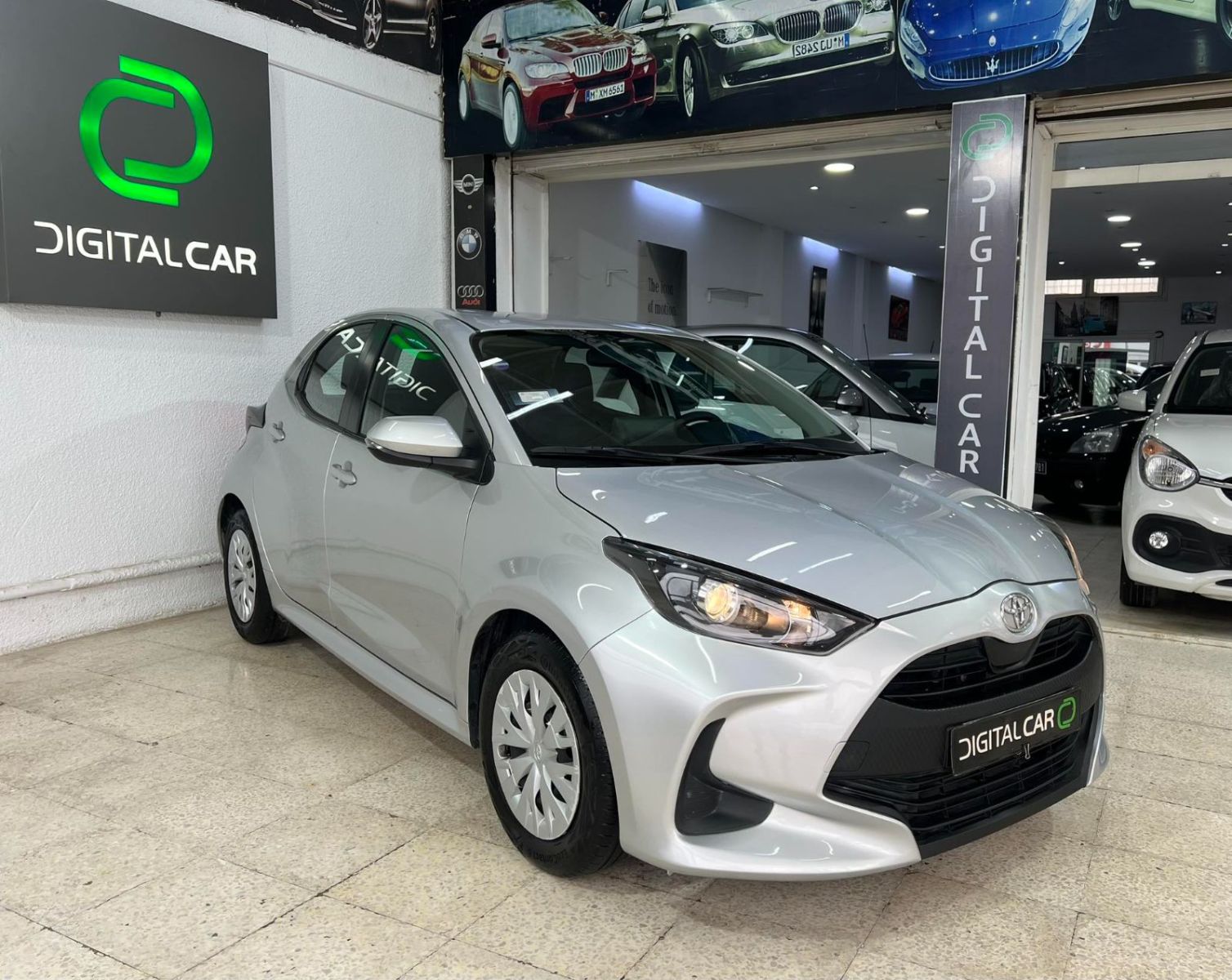 Toyota Yaris à Ben Arous - Photo 1